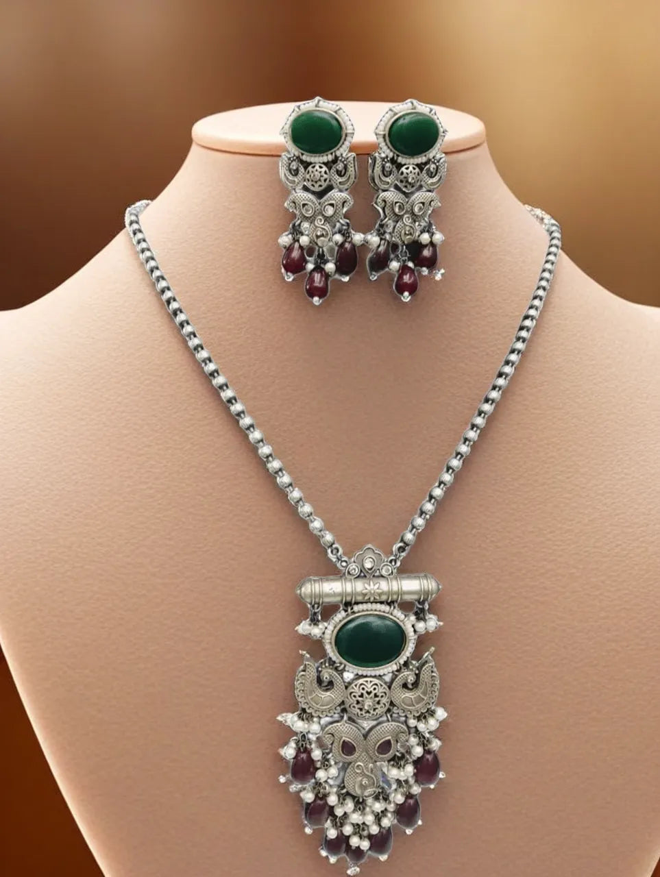 Temple Pendant Set – Emerald Green image 1