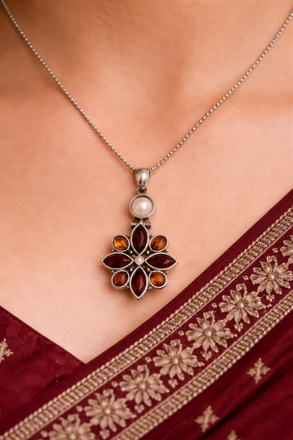 Zaria Petal Pendant
